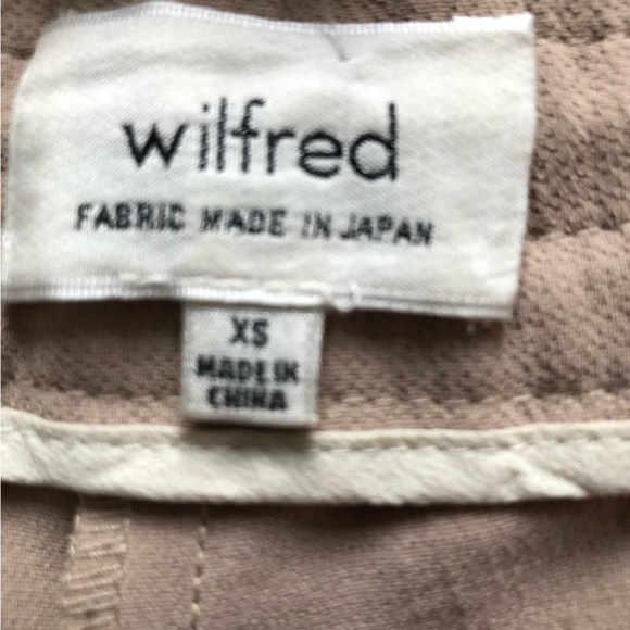 Aritzia Wilfred Beige Buffon Crepe Dressy Jogger Pants Made of Japanese Fabric - Picture 7 of 12